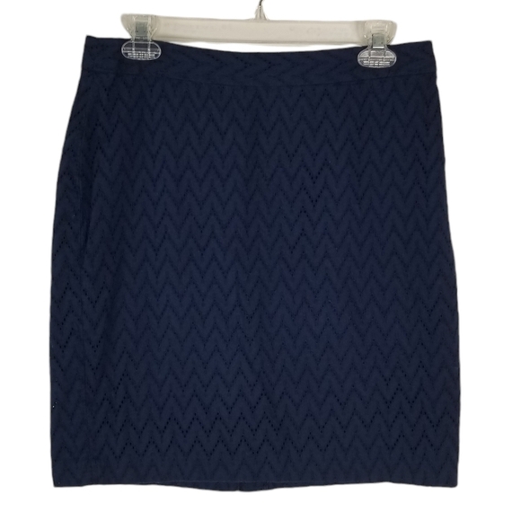 Banana Republic Navy Eyelet Lace Pencil Skirt Size 8 Careerwear - Picture 1 of 12